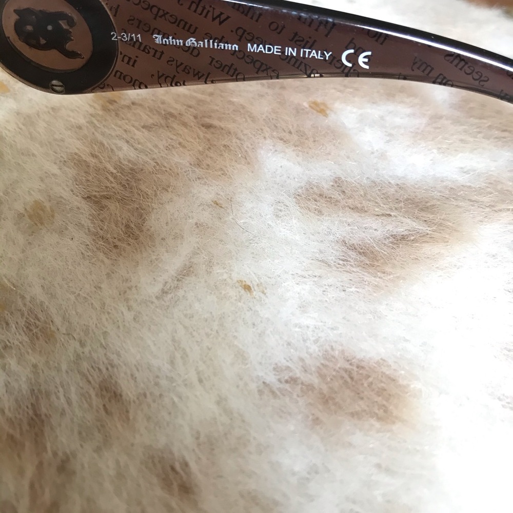 John Galliano sunglasses - Picture 4 of 13